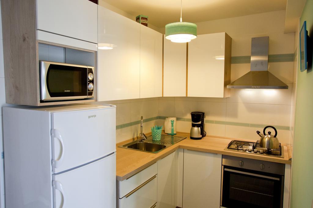 Apartments Marija Vrbnik  Bagian luar foto